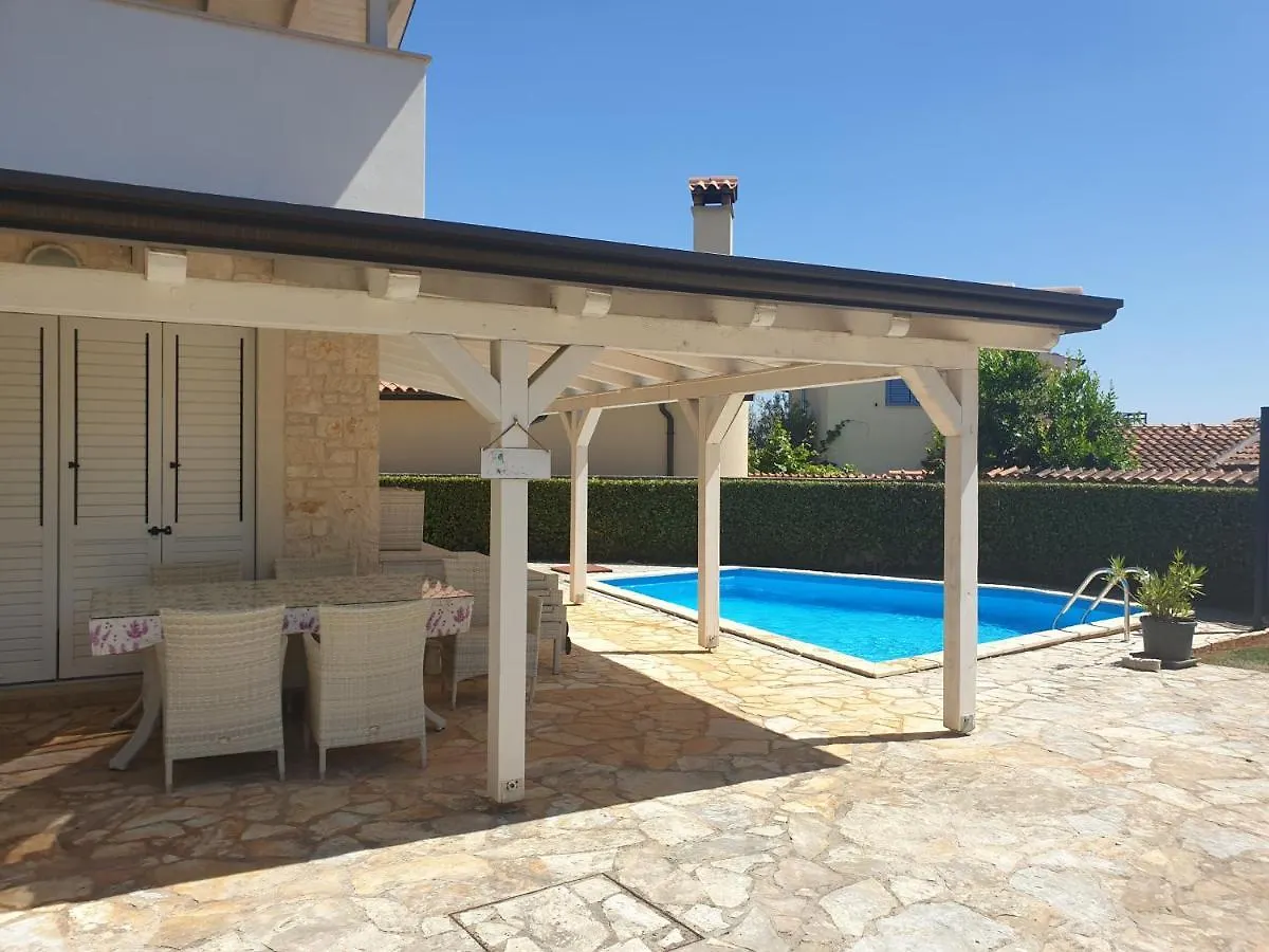Casa Julia Villa Kaštelir 0*,
